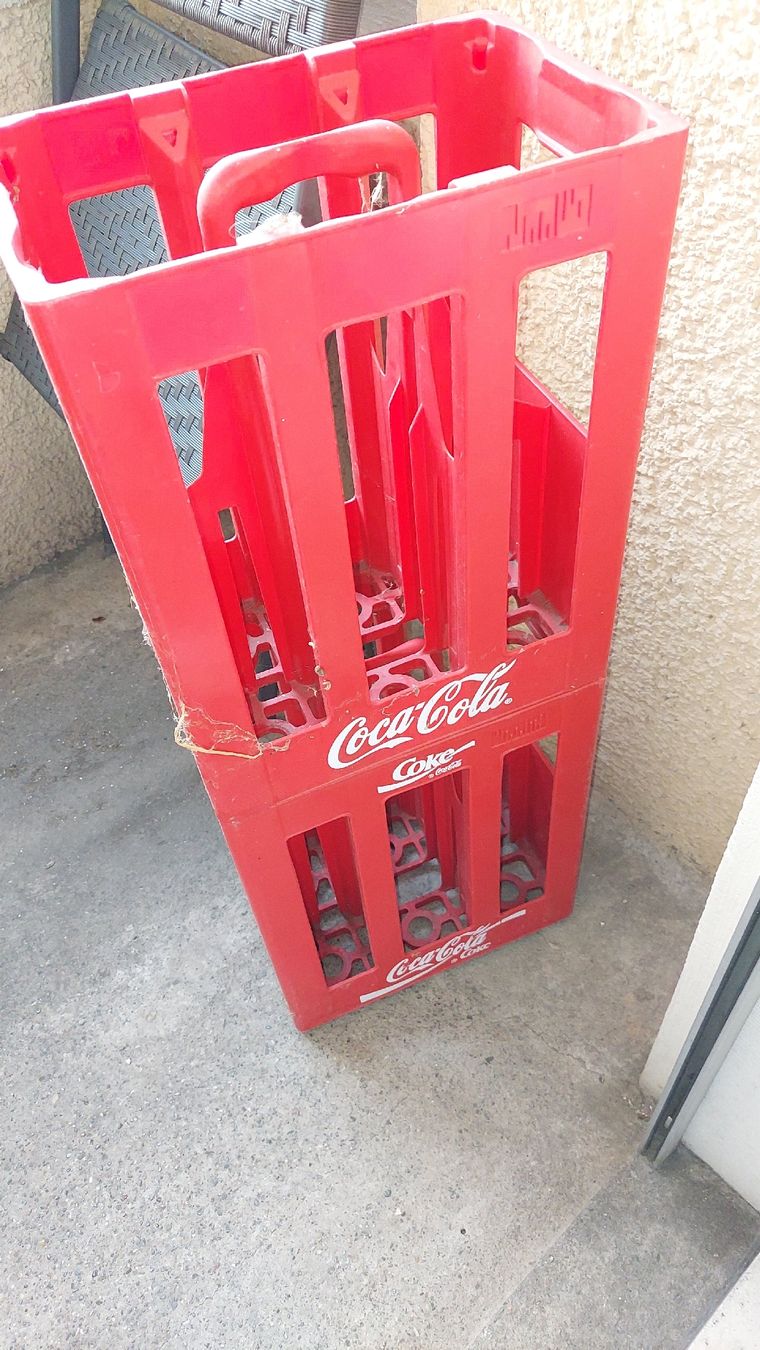 Contenitori & Simili: 2 Coca-Cola Kasten, Rot, Vintage – Usato da Zürich venduto da Romstyle 2