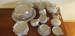Teeservice Prestige von Langenthal, zartes Dekor, 40-teilig