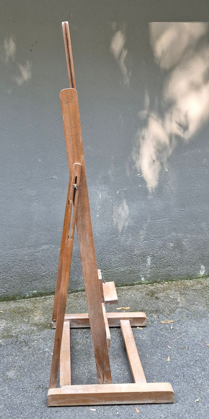 Staffeleien: Vintage Staffelei, Buche – Gebraucht aus Luzern von Louis-XVI 2