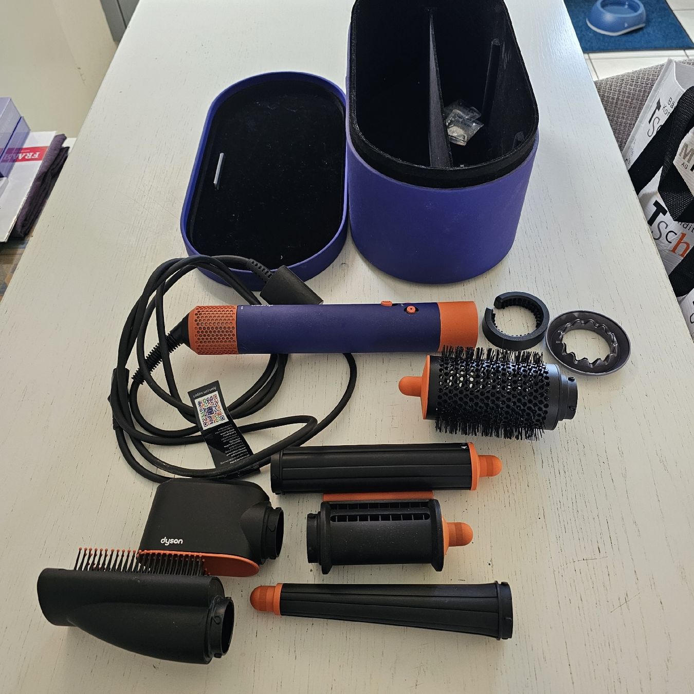 Dyson Asciugacapelli: Dyson Multistyler Airwrap – Nuovo (secondo la descrizione) da Weggis venduto da ani_j9qy