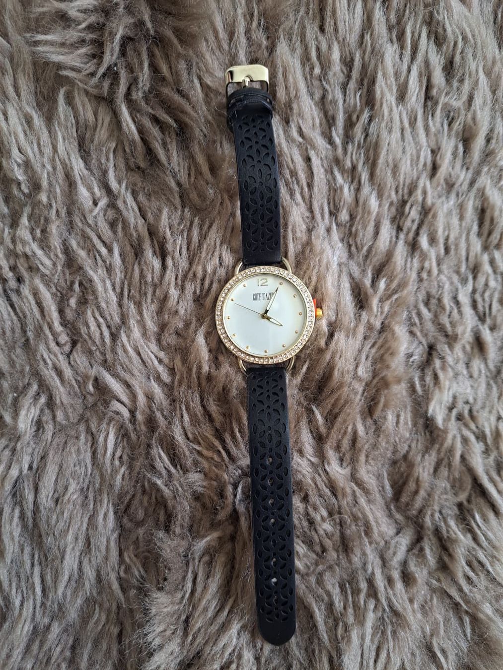 Orologi: Damenuhr schwarz/gold – Usato da Grenchen venduto da redstar03