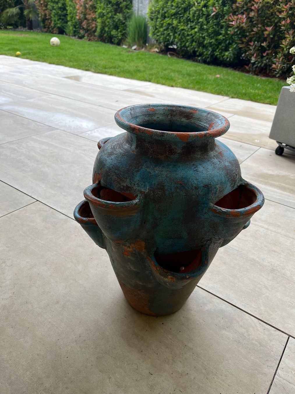 Pots de fleurs: Blumentopf aus Ton für den Balkon oder Garten – D'occasion à Othmarsingen par nicolealex01 2