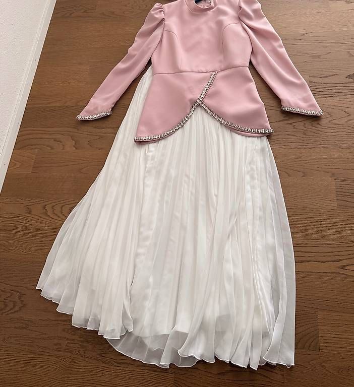 Kleider: Abendkleid Gr. 40-42 NEU – Neu (gemäss Beschreibung) aus Dintikon von fatma01
