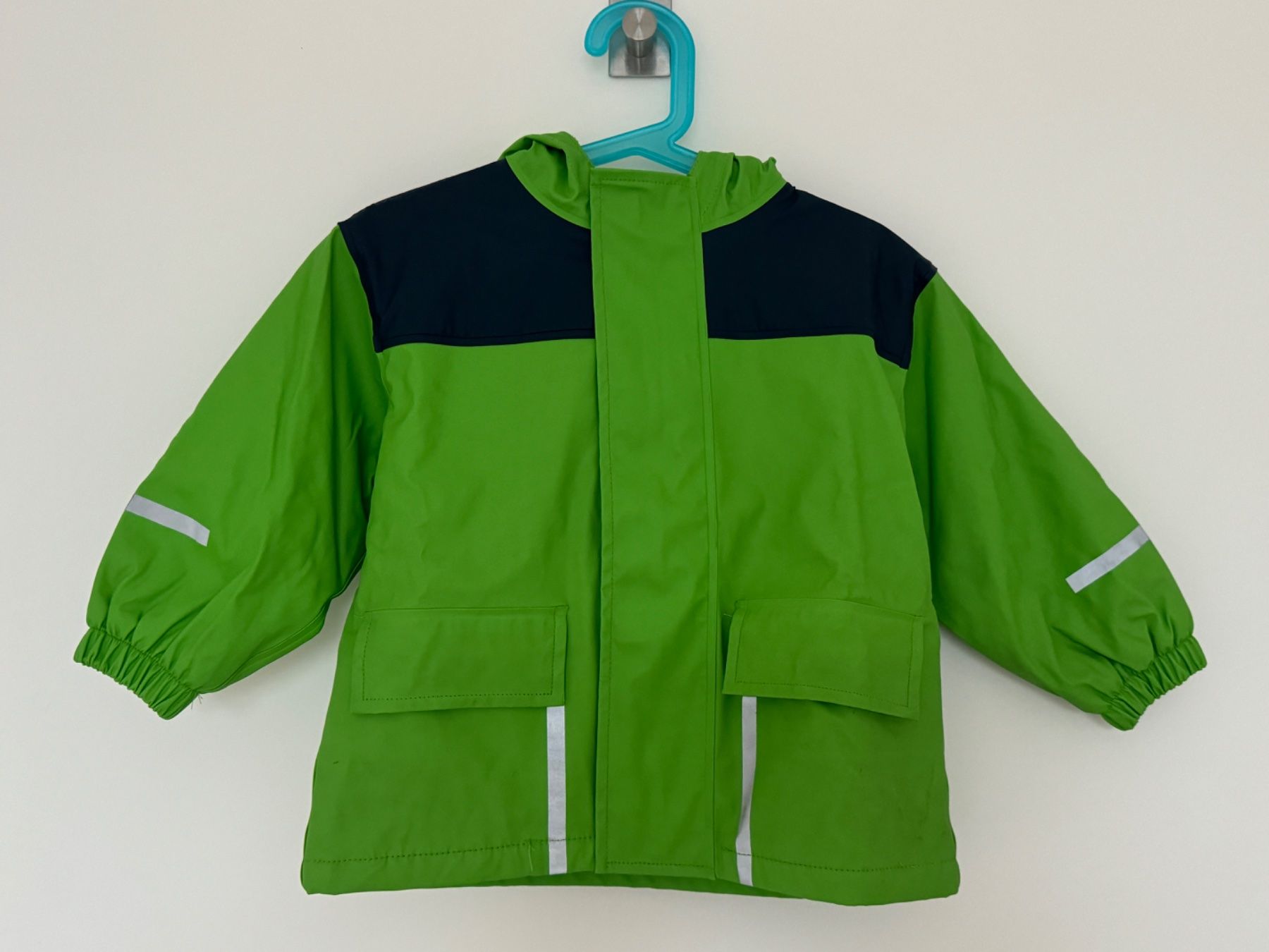 Lotti & Set di vestiti: Kinder Jacken, Winterjacke & Regenjacke Gr. 86 / 92 – Usato da Zollikon venduto da Krenapf 4