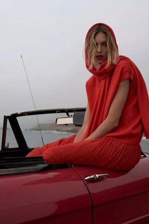 ZARA Pullunder mit Schal, 100% Kaschmir, Gr. S
