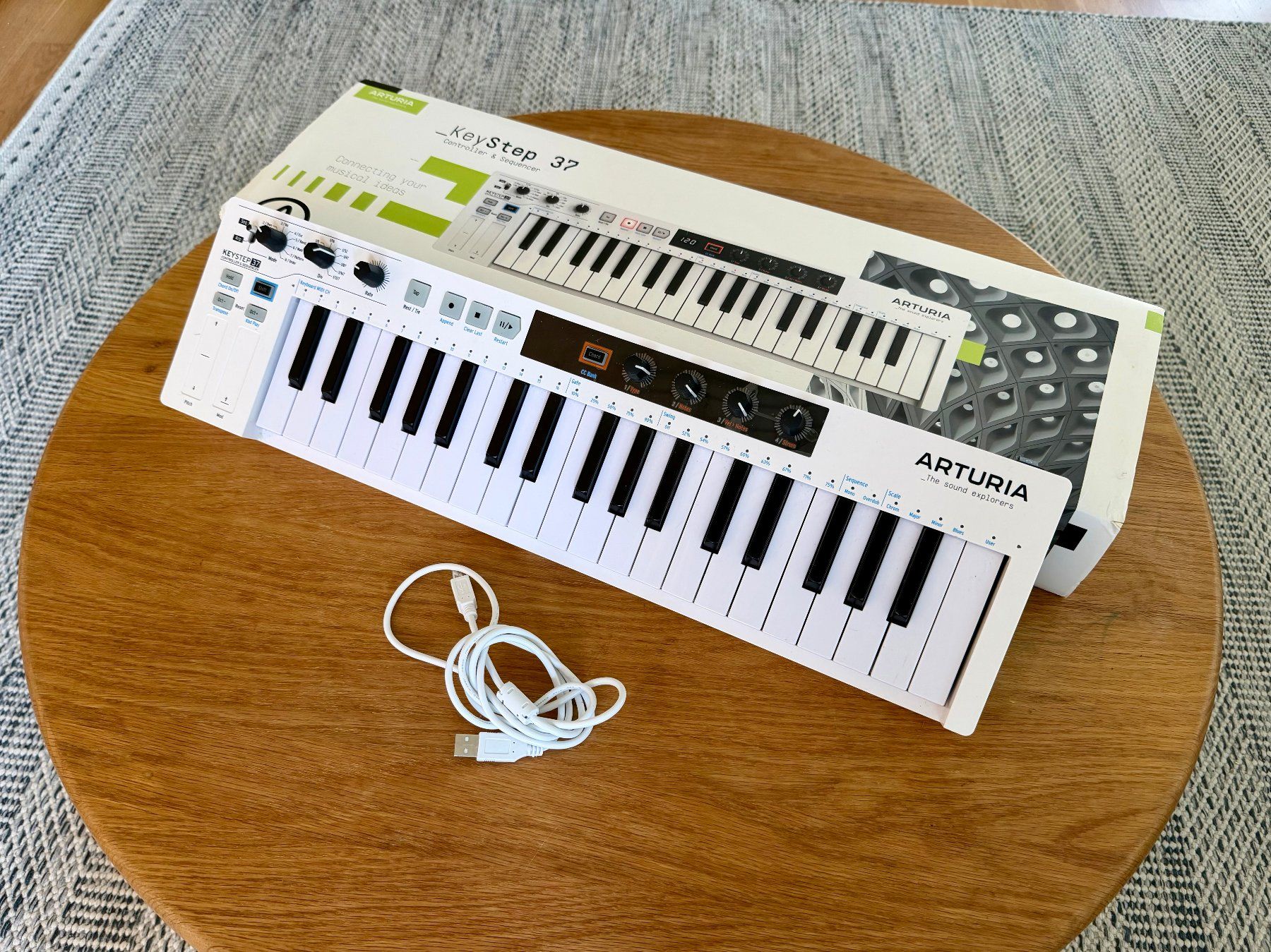 Arturia Strumenti musicali: Clavier Midi Arturia KeyStep 37 – Usato da Préverenges venduto da map85