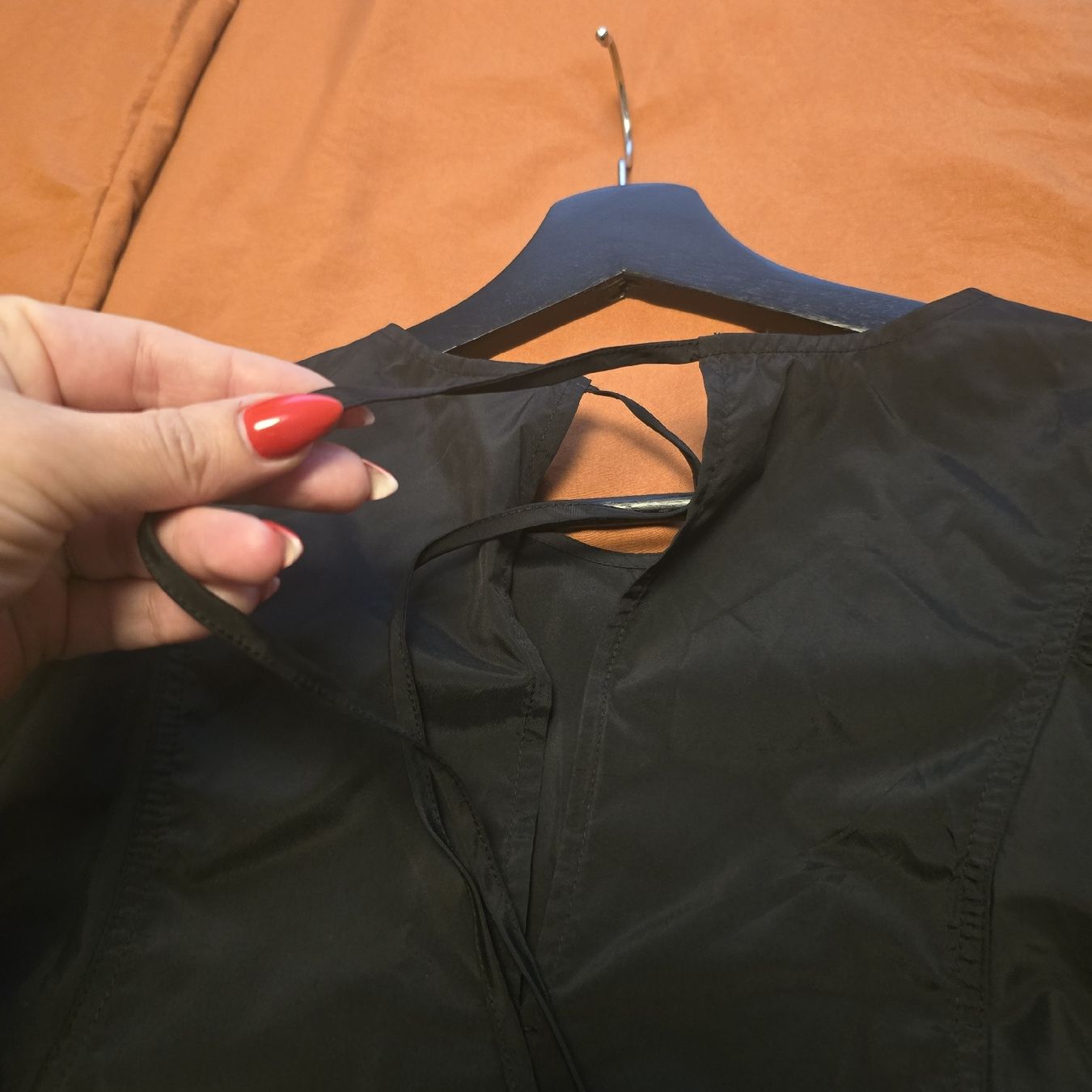 H&M Vestiti: Ein wunderschönes Kleid mit Flügelärmel – Nuovo e nell'imballaggio originale da Döttingen venduto da Mass-krisG 7