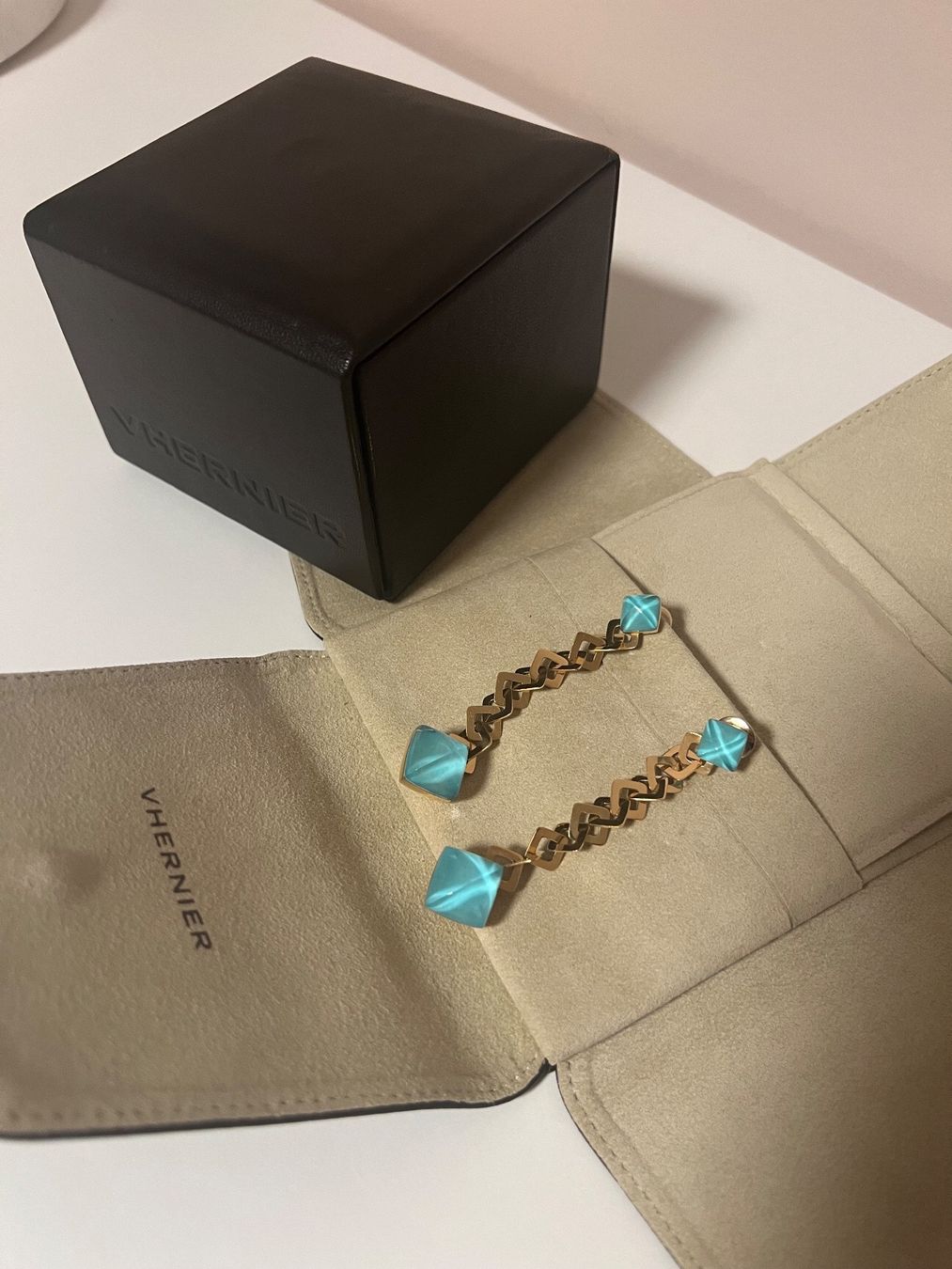 Ohrringe & -stecker: VHERNIER Earrings – Neu (gemäss Beschreibung) aus Châtelaine von Veradat 8