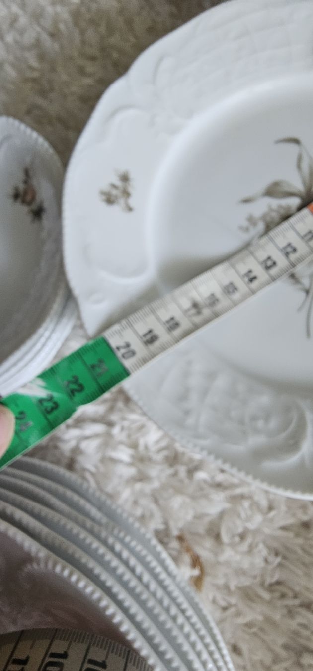 Rosenthal Set di piatti: Rosenthal Classic Rose Collection Geschirr Set, Top Zust – Nuovo (secondo la descrizione) da Riedikon venduto da Winter21. 8