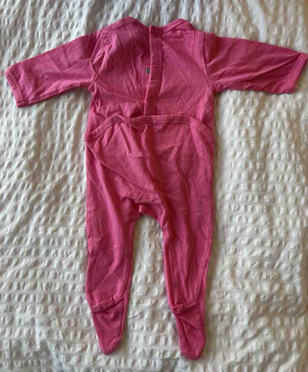 Pyjamas & Ähnliches: Pyjama bébé rose Kiabi – Gebraucht aus Baar nendaz von min_n5tw 1