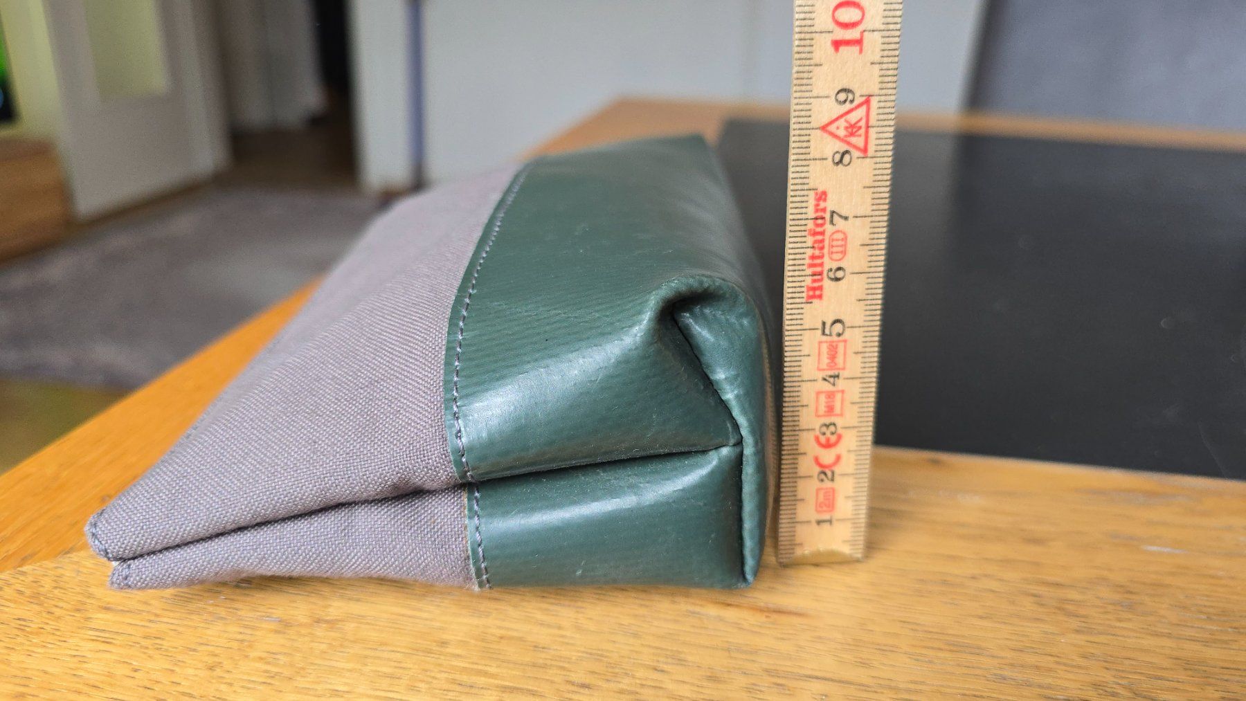 Freitag Kosmetikkoffer: Freitag Reference Line Necessaire / Pouch – Gebraucht aus Wallisellen von theblacksheep 2