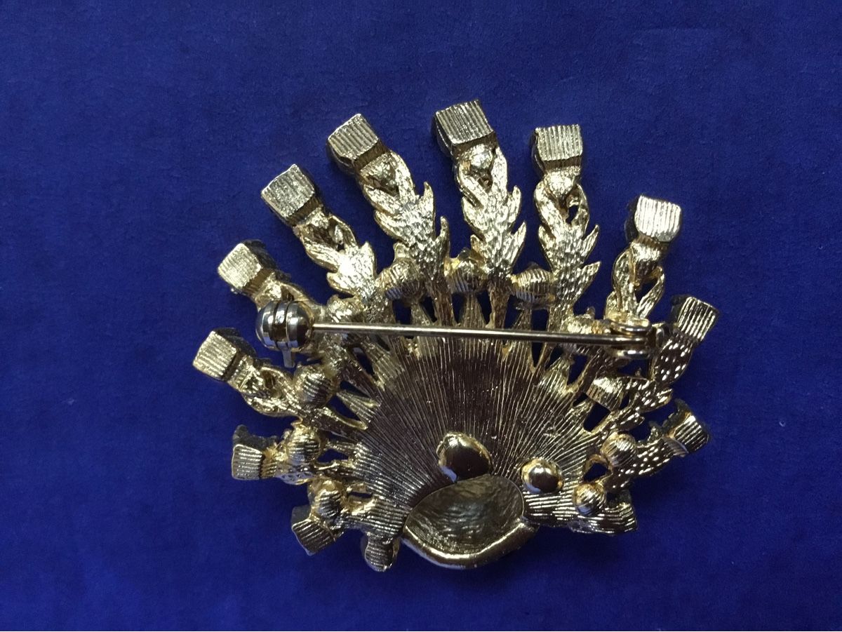 Broches & Aiguilles: Alter Modeschmuck Pfau mit Email und Strass – D'occasion à St. Gallen par chamilla 4