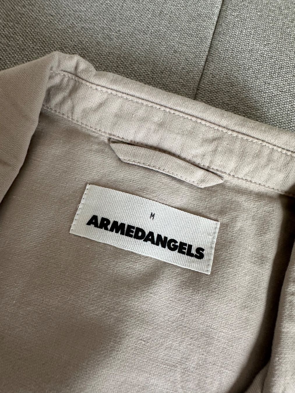 Armedangels Camicie: NEU Hemd ARMEDANGELS LOVDAAG / light desert Gr.M – Nuovo (secondo la descrizione) da Zürich venduto da VR2528 4