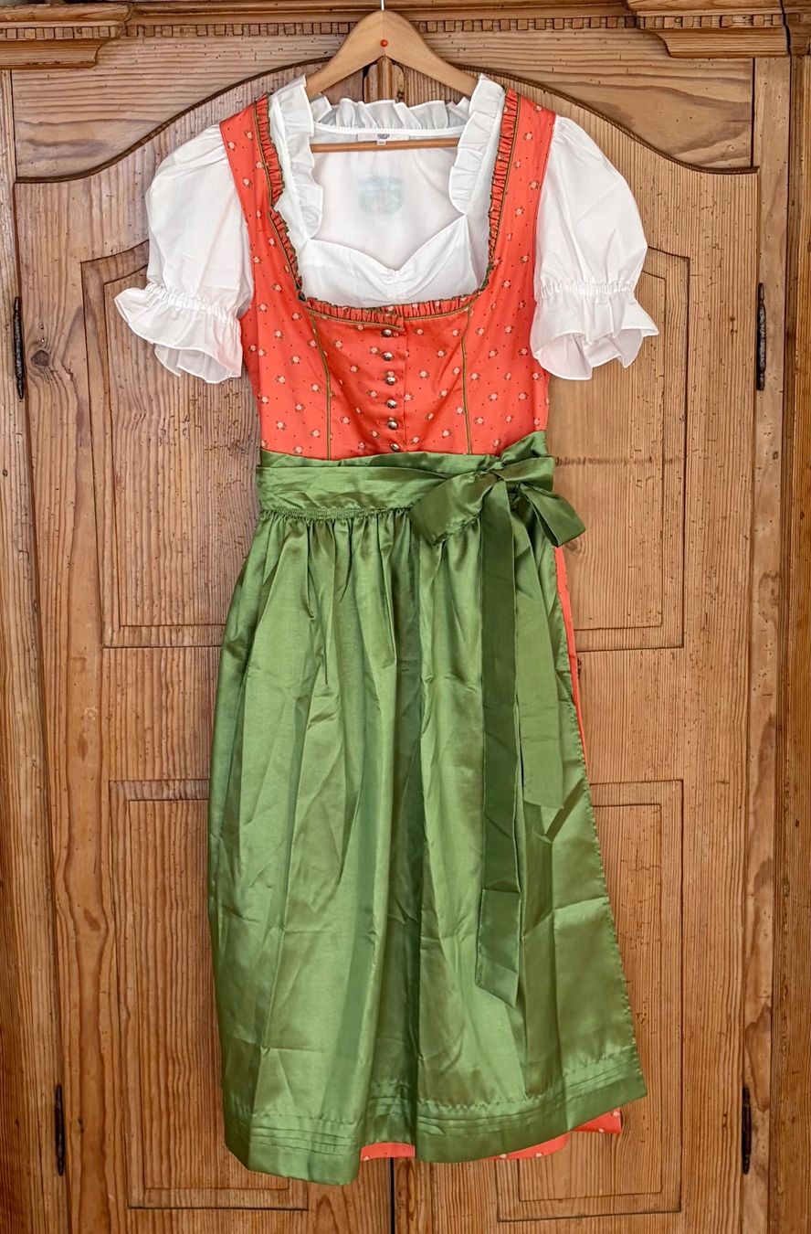 Vestiti: Dirndl lang, Grösse 40 – Usato da Bottmingen venduto da bitra 7