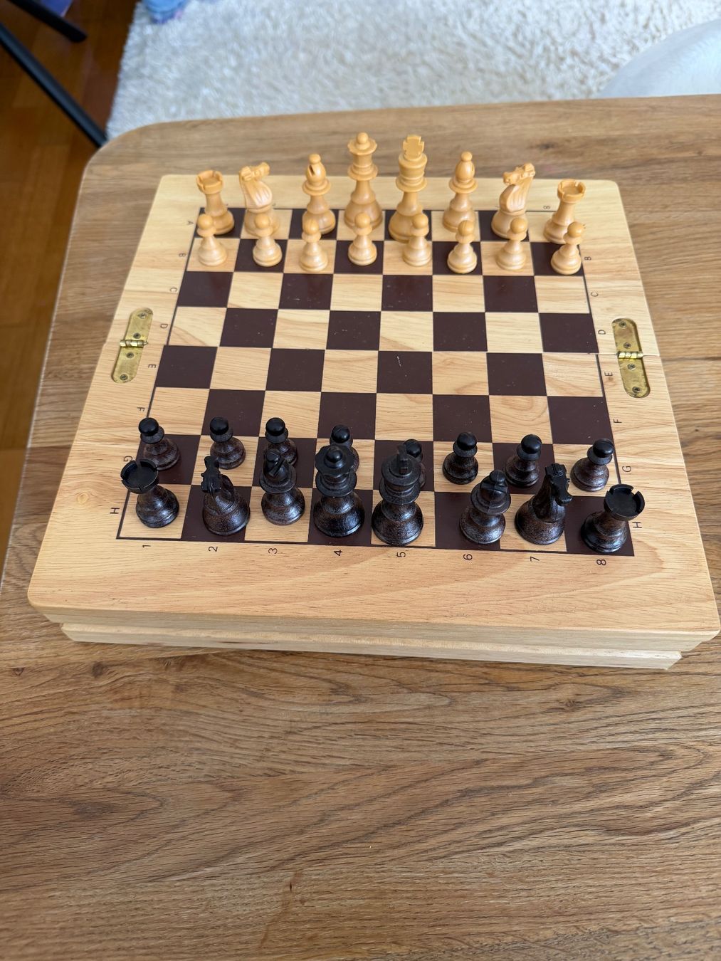 Spiele: Holz Brett mit Schachfiguren – Gebraucht aus St.Gallen von bubo2008