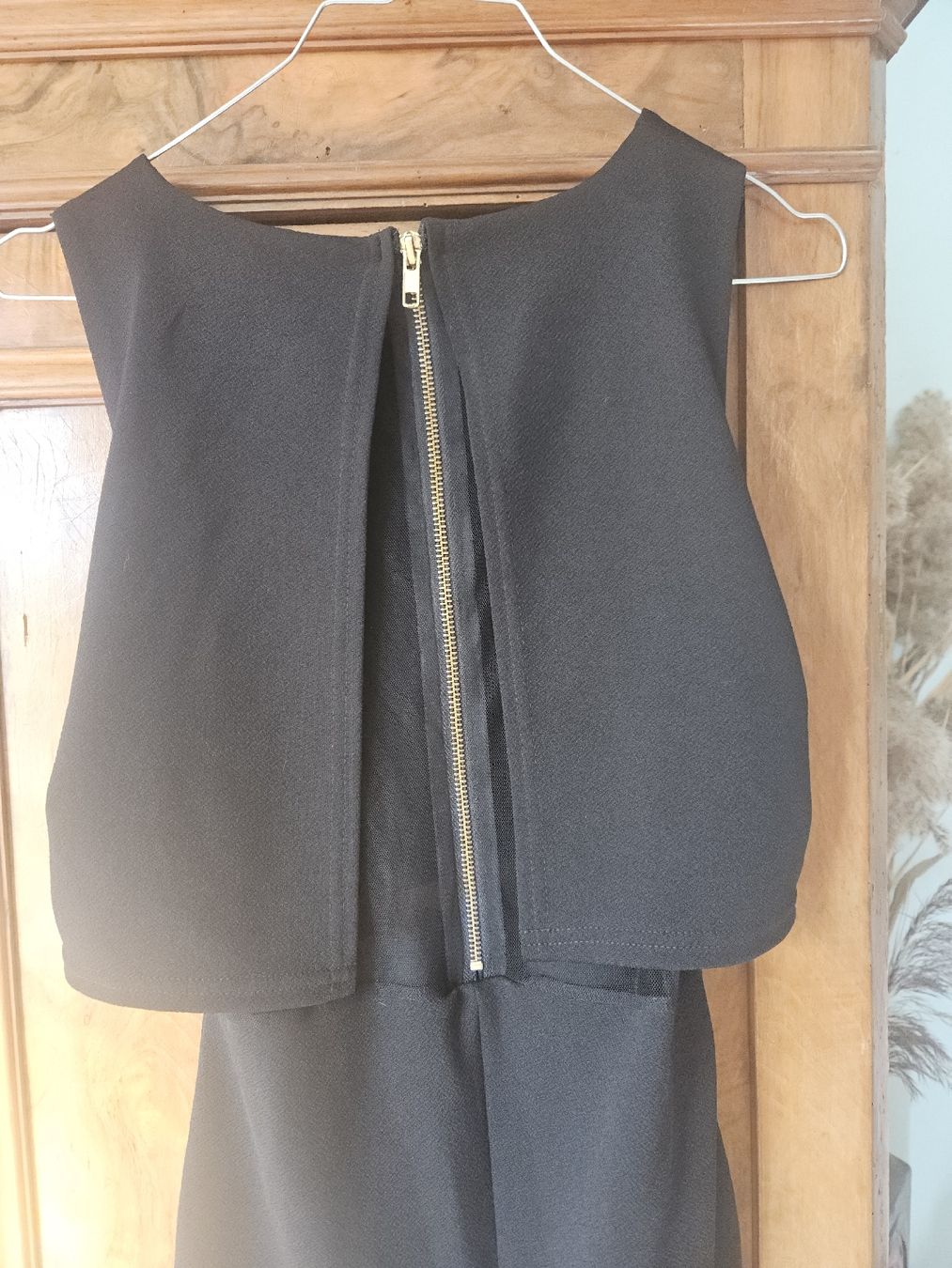 New Look Kleider: robe avec dos en tulle – Neu (gemäss Beschreibung) aus Thônex von lacomtessedesfees 2