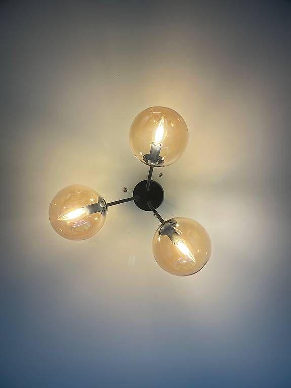 Lampadari & plafoniere: Schöne Deckenleuchte mit Glas Kugeln – Usato da Cham venduto da men_898q 1
