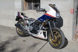Herbst Abverkauf Honda VF750F RC15 für Bastler läuft nicht