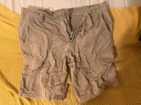 Lacoste-Shorts (Taille 46)