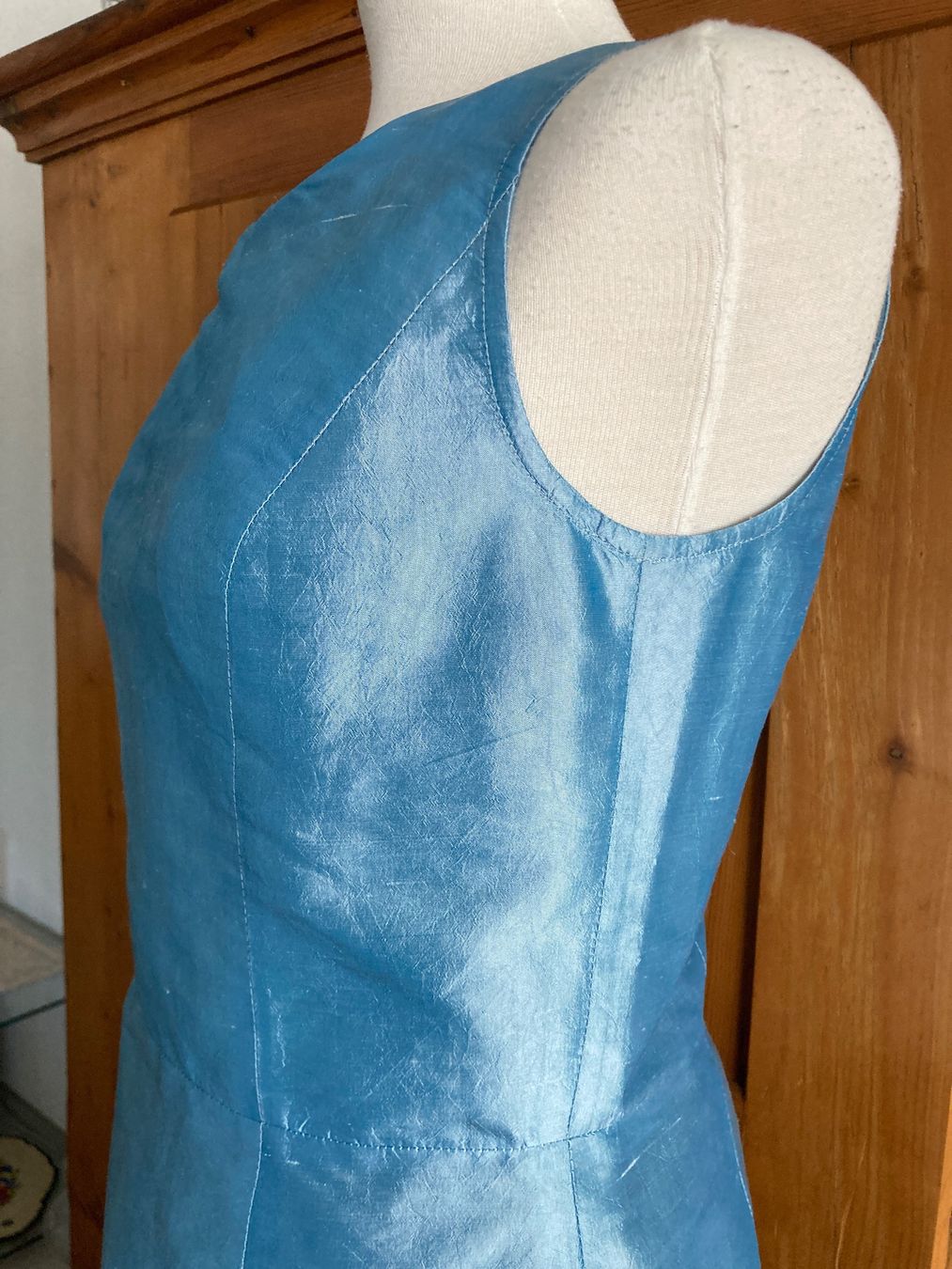 Heine Top: Heine:  elegantes 100% Seidentop, Gr. 36, Eis-blau – Usato da Stetten AG venduto da Hanya 1