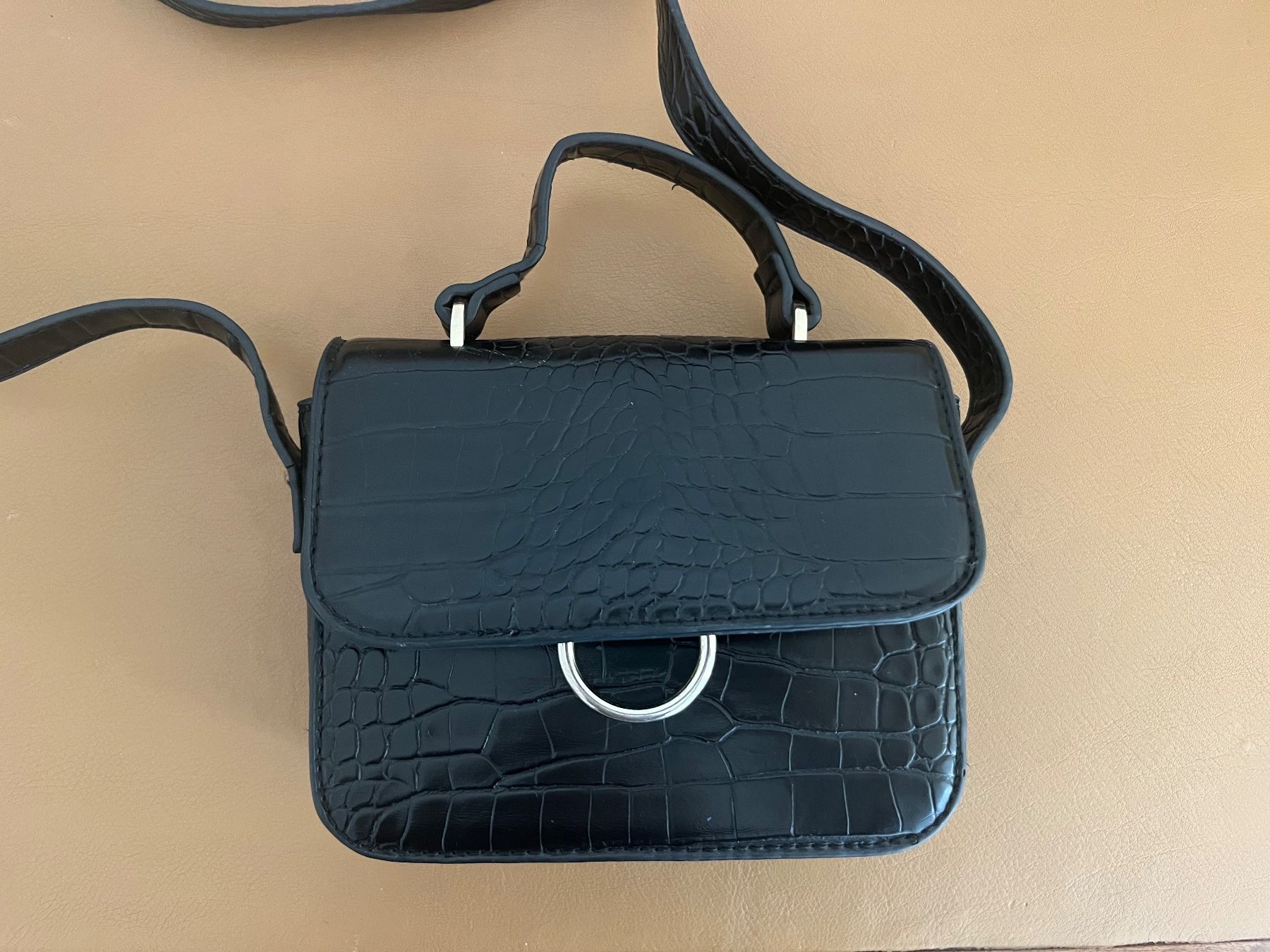 Taschen für Damen: Sac noir bandoulière – Gebraucht aus Neuchâtel von Ariane_vn00 1