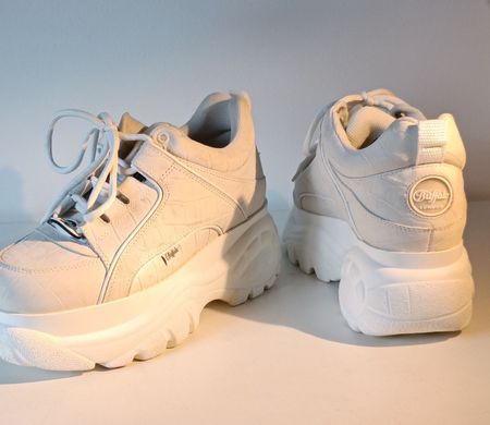 Buffalo Plateau Sneaker, Weiss, Grösse 41, Top Zustand!