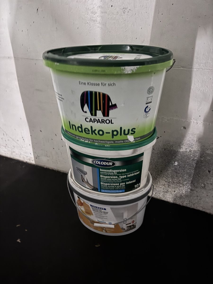Colori: Caparol Indeko-plus und Colodur Innendisp. Farbe, 10L je. – Usato da Glattbrugg venduto da Mar0103