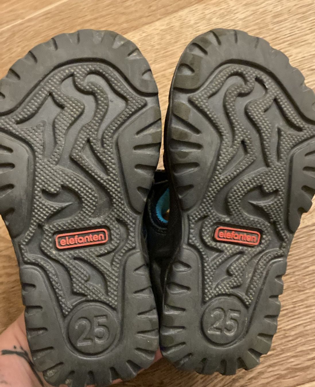 Elefanten Schuhe für Jungen: Sandalen Elefanten – Gebraucht aus Ebnat-Kappel von Polo011 2