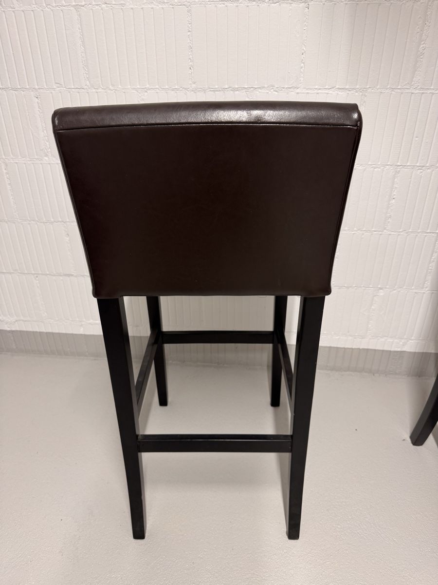 Sgabelli:  2 Stk Barhocker mit braunem Leder  – Usato da Wil SG venduto da flo_svr7 3