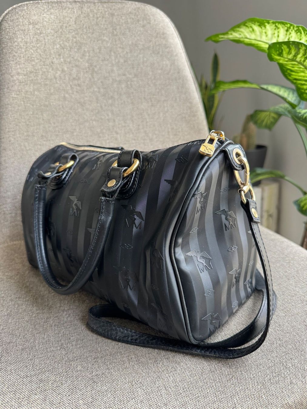 Maison Mollerus Taschen: Maison Mollerus Handtasche – Gebraucht aus Zürich von maj_x5cp 8