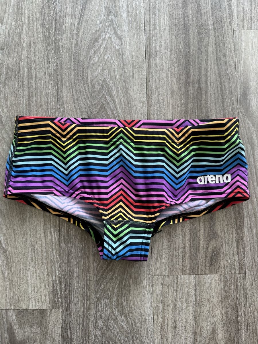 Caleçons de bain: Arena Trainingsbadehose Grösse D5 – D'occasion à Tägerwilen par Bichito4