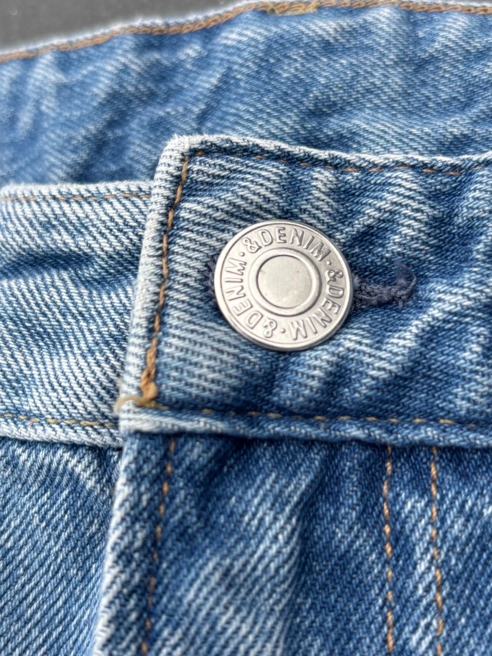 H&M Jeans: Jeans Grösse 29/32 – Usato da Laax GR venduto da wil_66wq 3