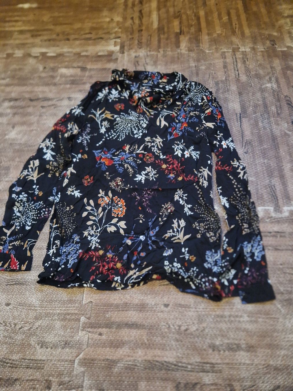 Camicette: Bluse schwarz/bunt – Usato da Triengen venduto da KittyKat6