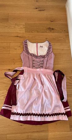 Dirndl Grösse 38