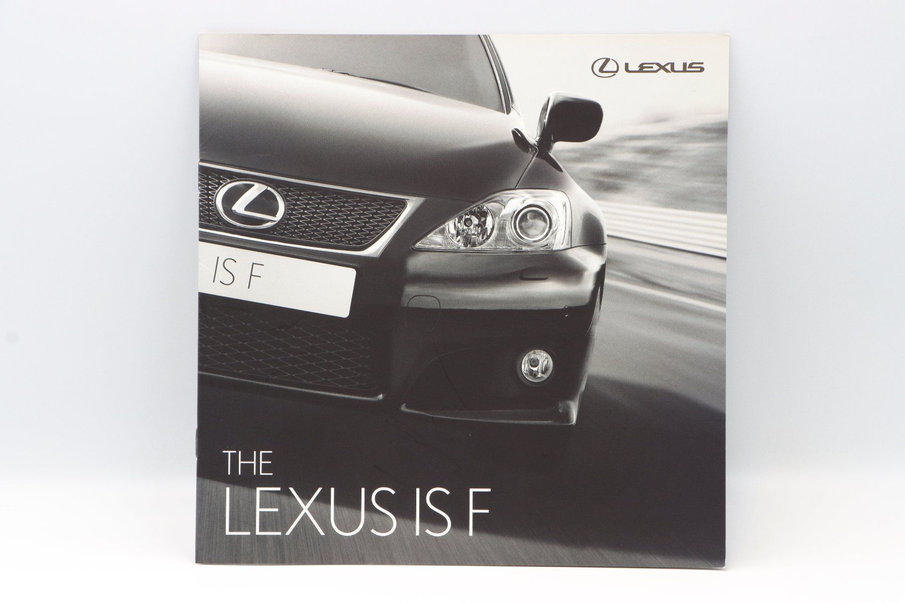 Lexus Documenti: Lexus IS F 2008 Prospekt – Usato da Bühl b.Aarberg venduto da Collectorpassions
