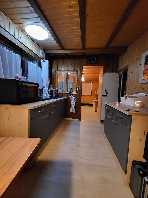Mobilhome: Wohnwagen mit Vorbau – Gebraucht aus Bülach von qle_6vms 1