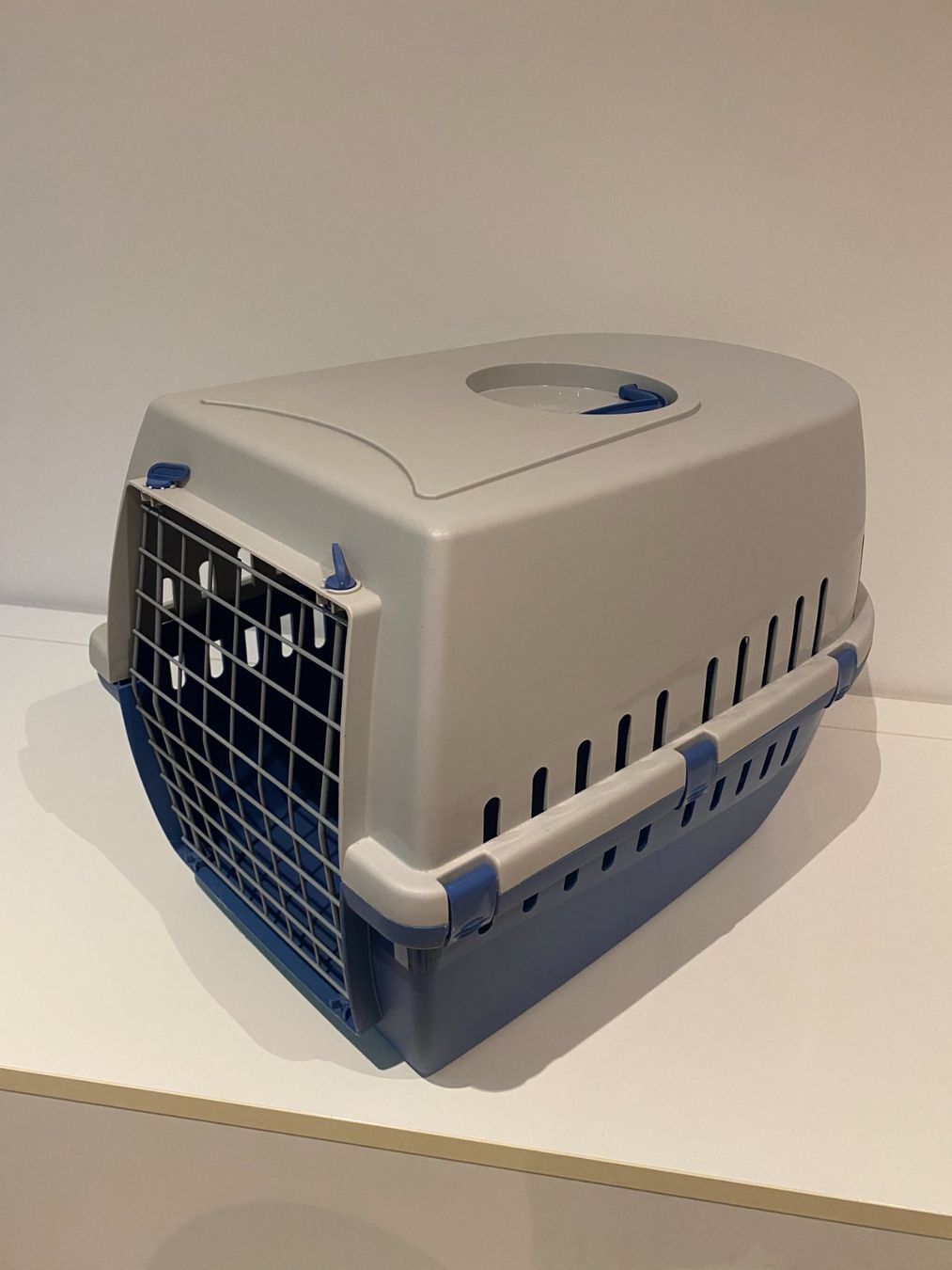 Gabbie, trasporto & Sicurezza: Caisse de transport chat / chien – Usato da Conches venduto da Brigant4 1