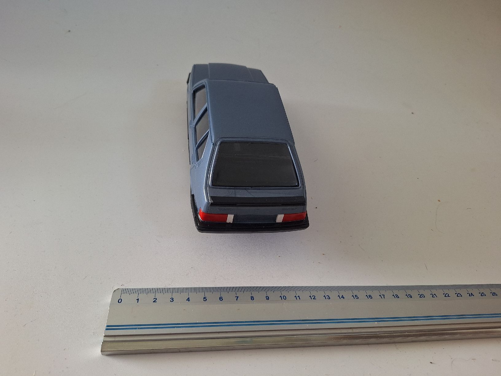 Volvo Modellini d'auto: Volvo 360 GLT Modellauto – Nuovo (secondo la descrizione) da Künten venduto da Dfog 2