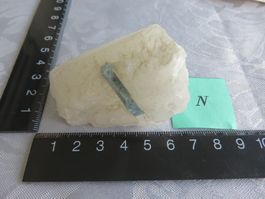 Cyanit in Quarz