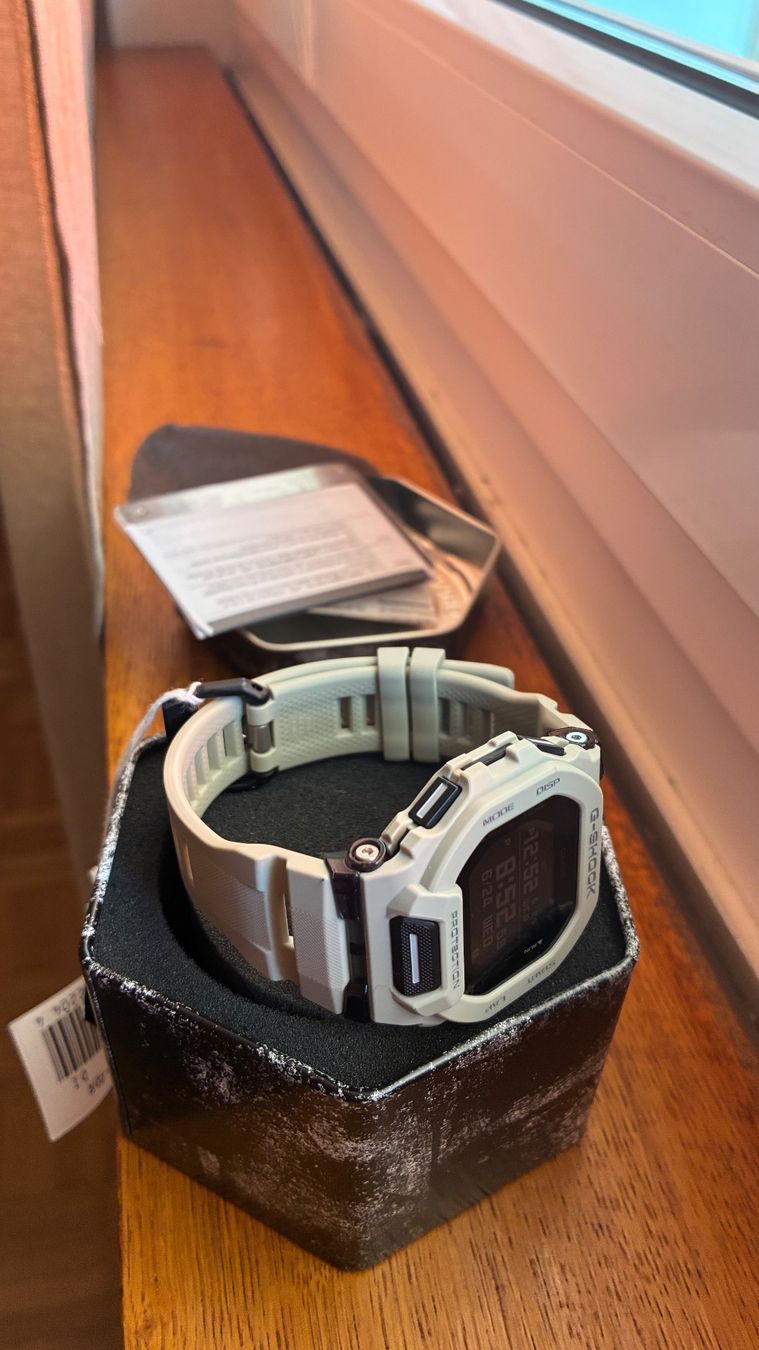 Casio Montres: G-shock neue waterresistant hellgrau – Neuf avec emballage d'origine à Winterthur par ale_2nnf 4