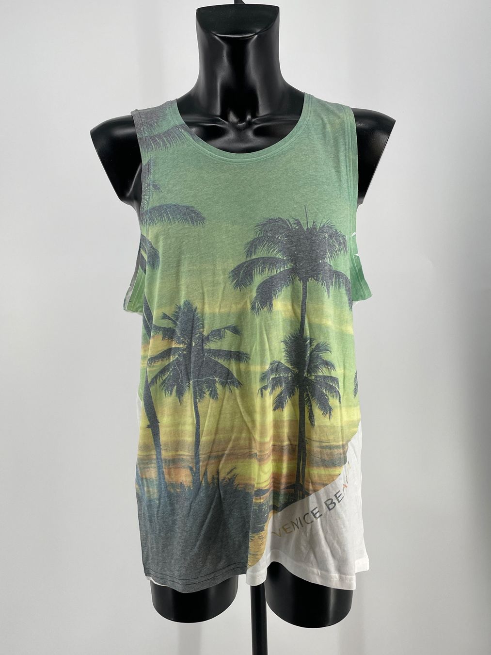 T-shirt: Tanktop Gr. M mit Palmen Muster - Venice Beach – Usato da Auenstein venduto da moin.