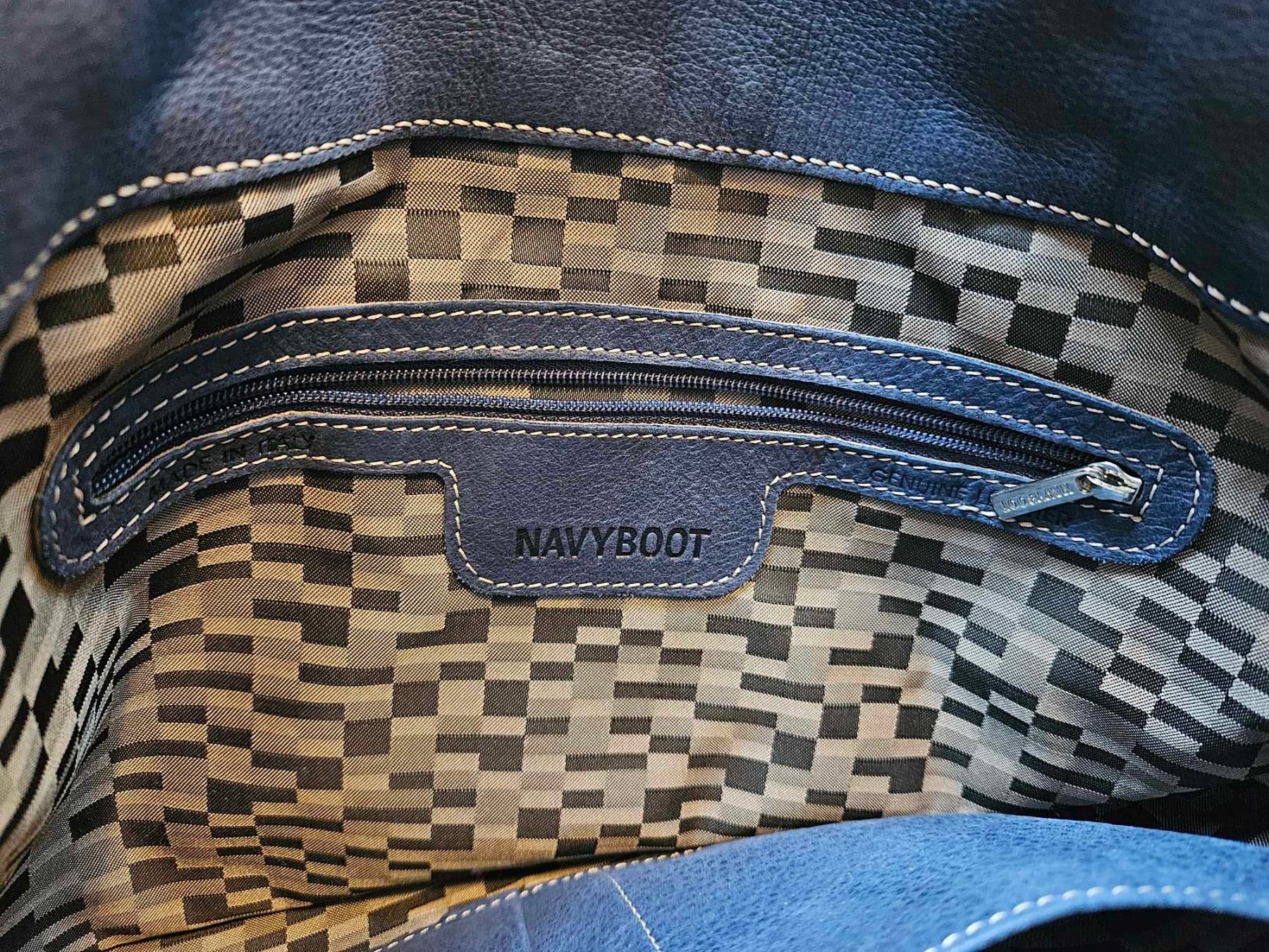Navyboot Borse da donna: Navyboot Ledertasche – Usato da Luzern venduto da schuhparadies159 5