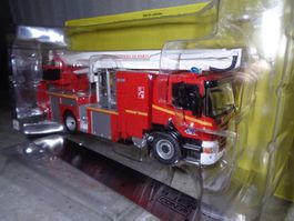 Hachette 1:43 Camion Pompier LKW Scania P310 Bras élévateur