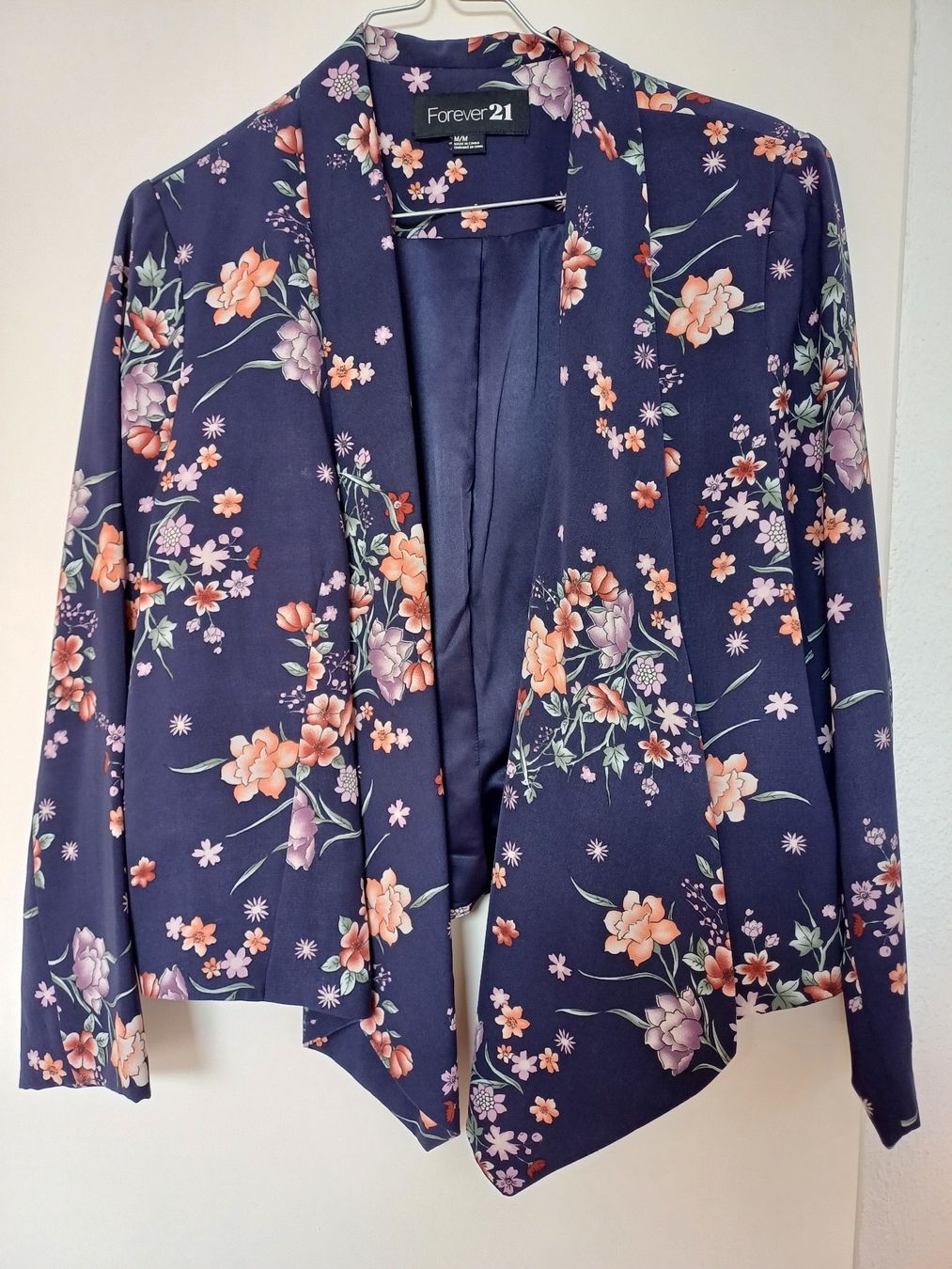 Giacche: Kurze Jacke - Marke: Forever 21 - Grösse: M – Usato da Würenlos venduto da Abracadabra26