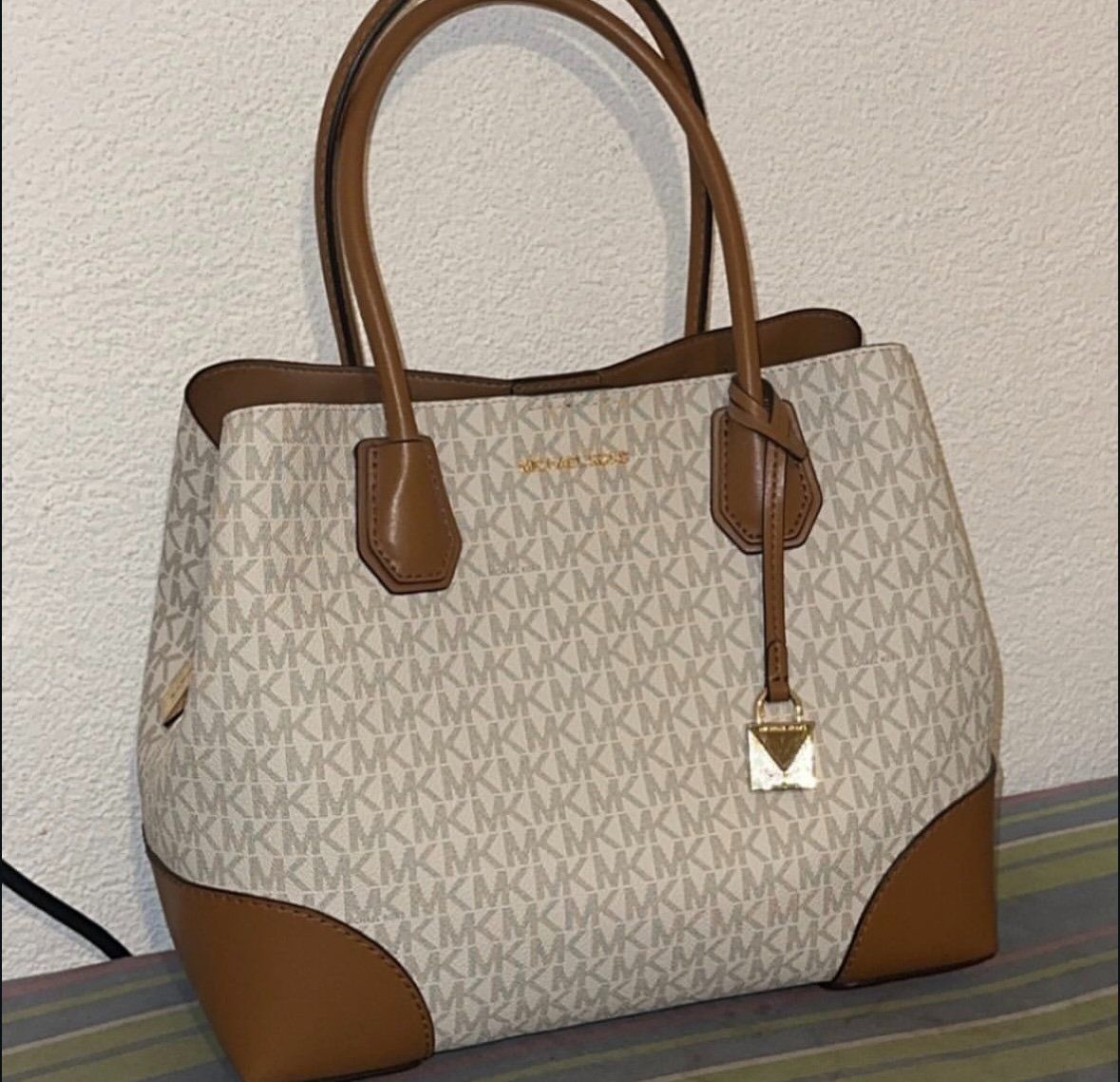 Michael Kors Taschen für Damen: Michael Kors Tasche beige – Neu (gemäss Beschreibung) aus Oftringen von tola19