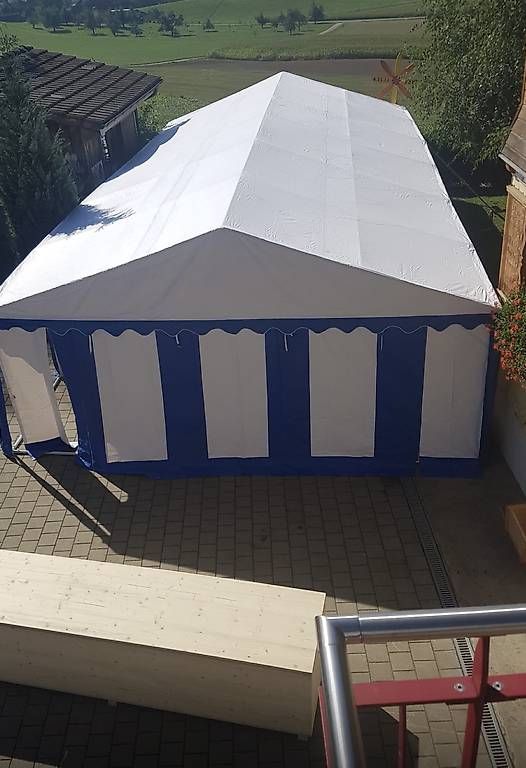 Zelte & Pavillons: Partyzelt 6x12m – Gebraucht aus Ruswil von IsaMinu