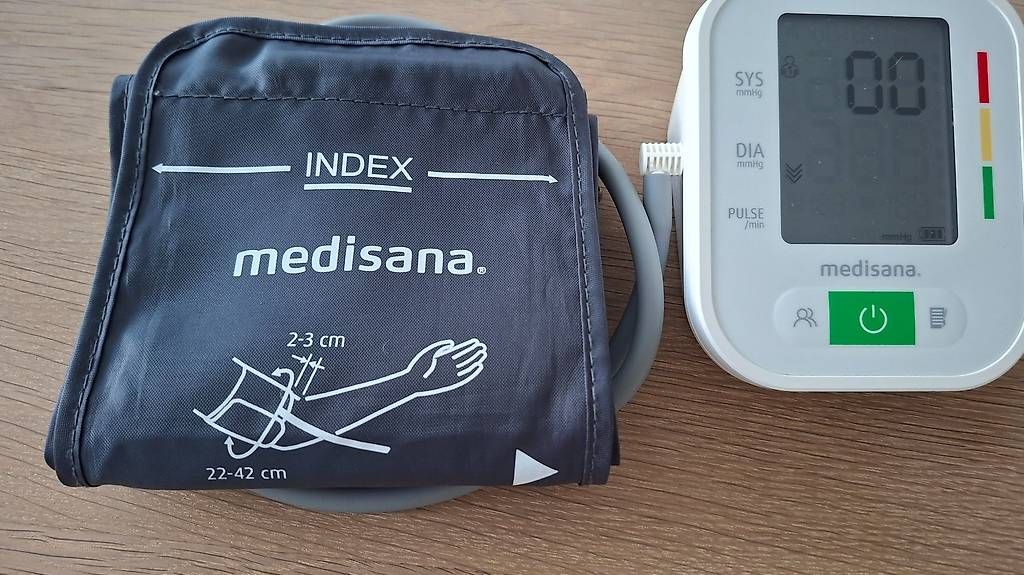 Appareils médicaux: Blutdruckmessgerät – Neuf avec emballage d'origine à Horn par G_mueller 2