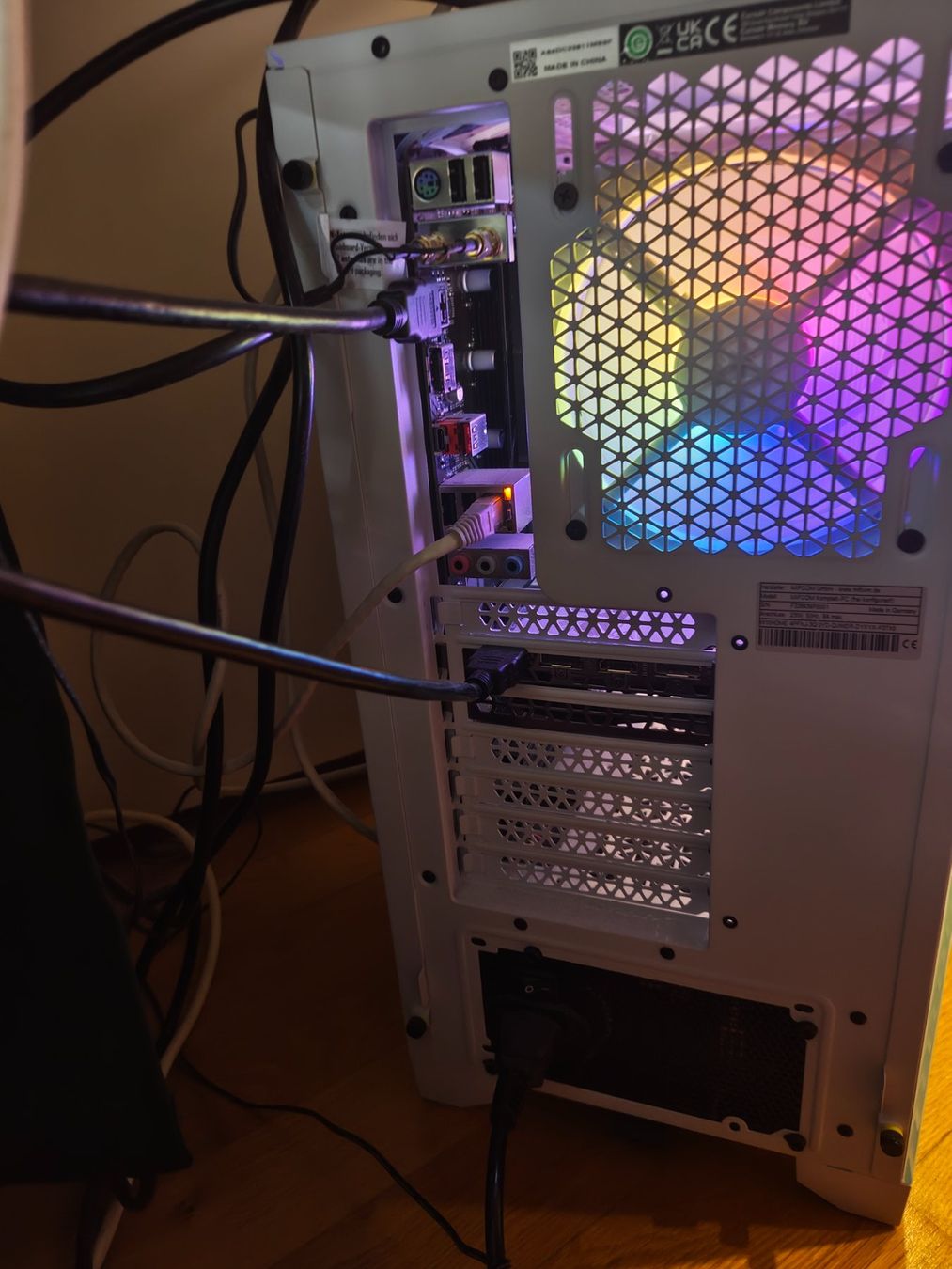 PCs: Gaming PC Weiss – D'occasion à Oberrieden par shi_xl95 2