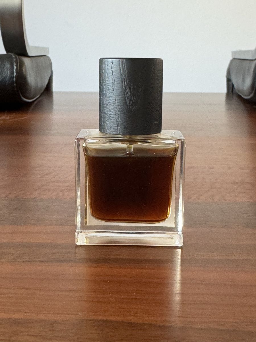 Profumi & Eau de Toilette: Ensar Oud - Monsieur Oud -15ml – Usato da Schmitten FR venduto da 06gialon 2