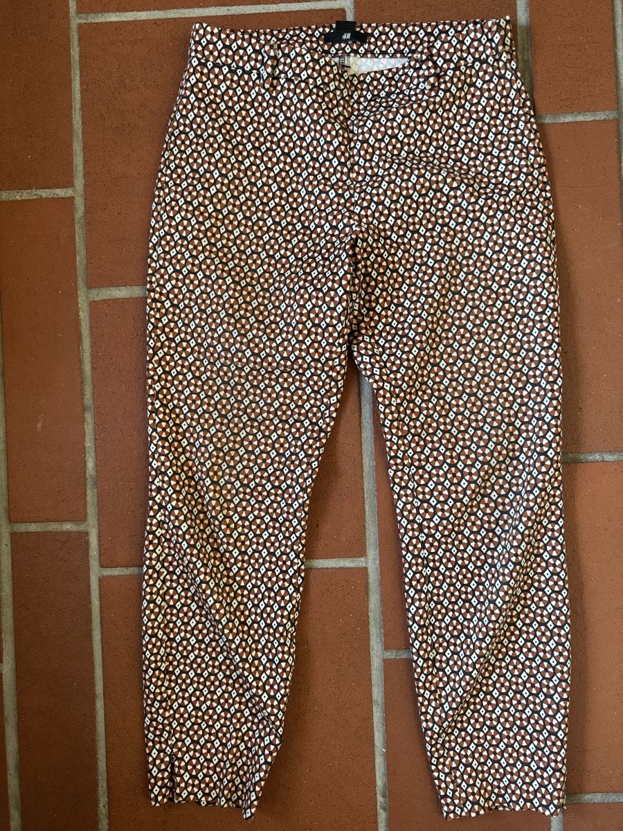 H&M Pantaloni: Gemusterte Hose – Nuovo (secondo la descrizione) da Ebmatingen venduto da F.Bullet